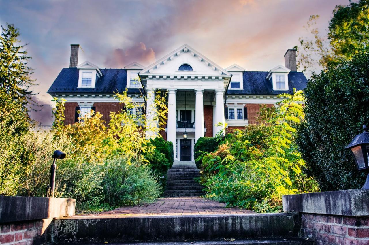 Mercersburg Inn Extérieur photo