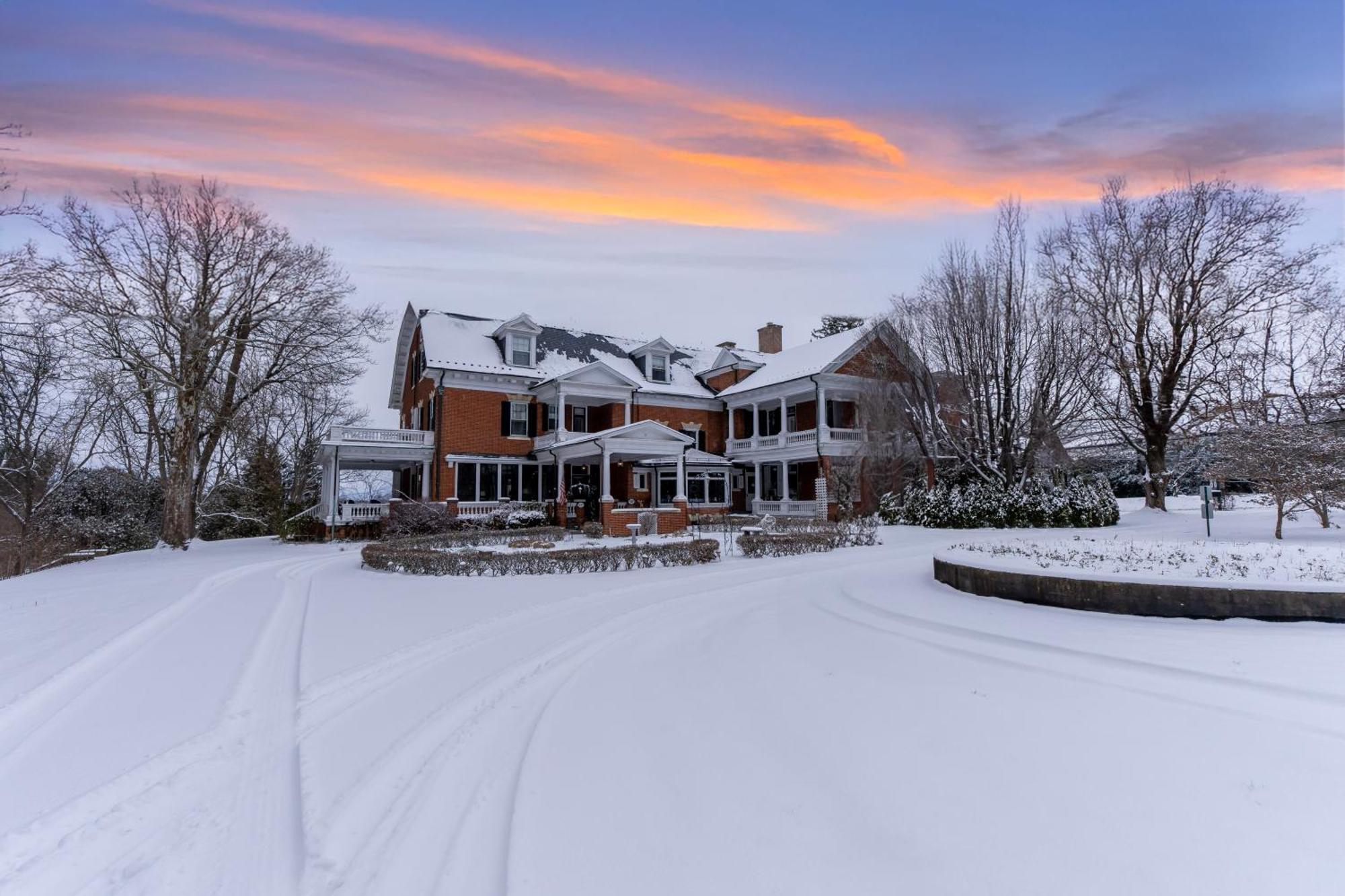 Mercersburg Inn Extérieur photo