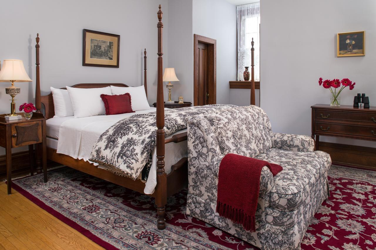 Mercersburg Inn Extérieur photo