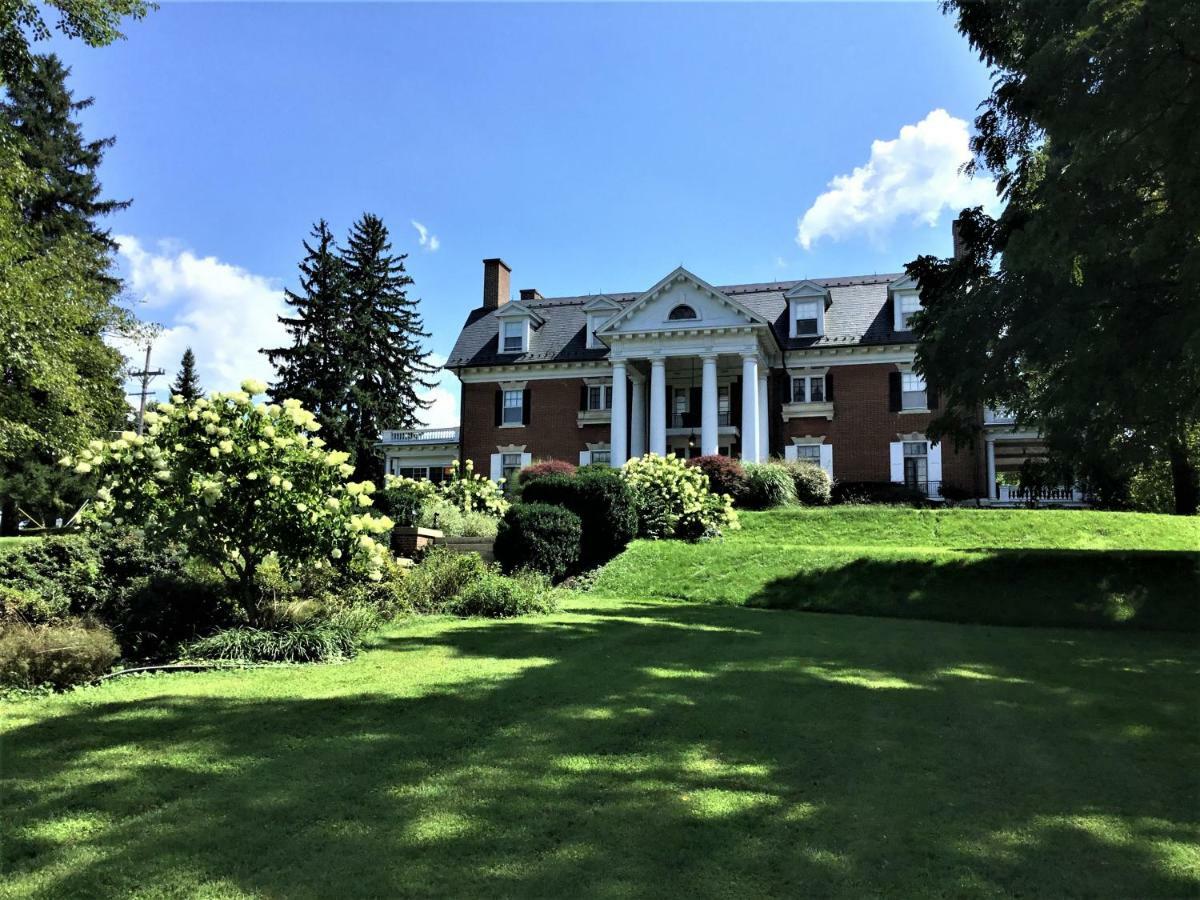 Mercersburg Inn Extérieur photo